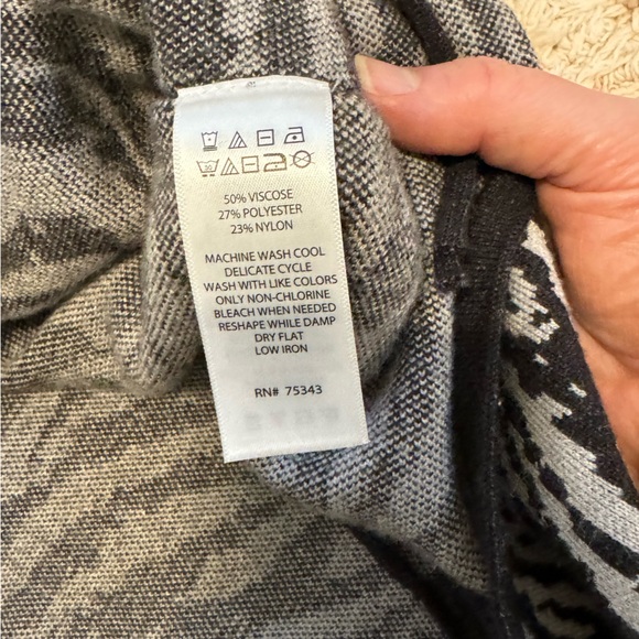 Christian Siriano Poncho Zebra Print Pattern Front Zip Knit Cardigan - Picture 8 of 10